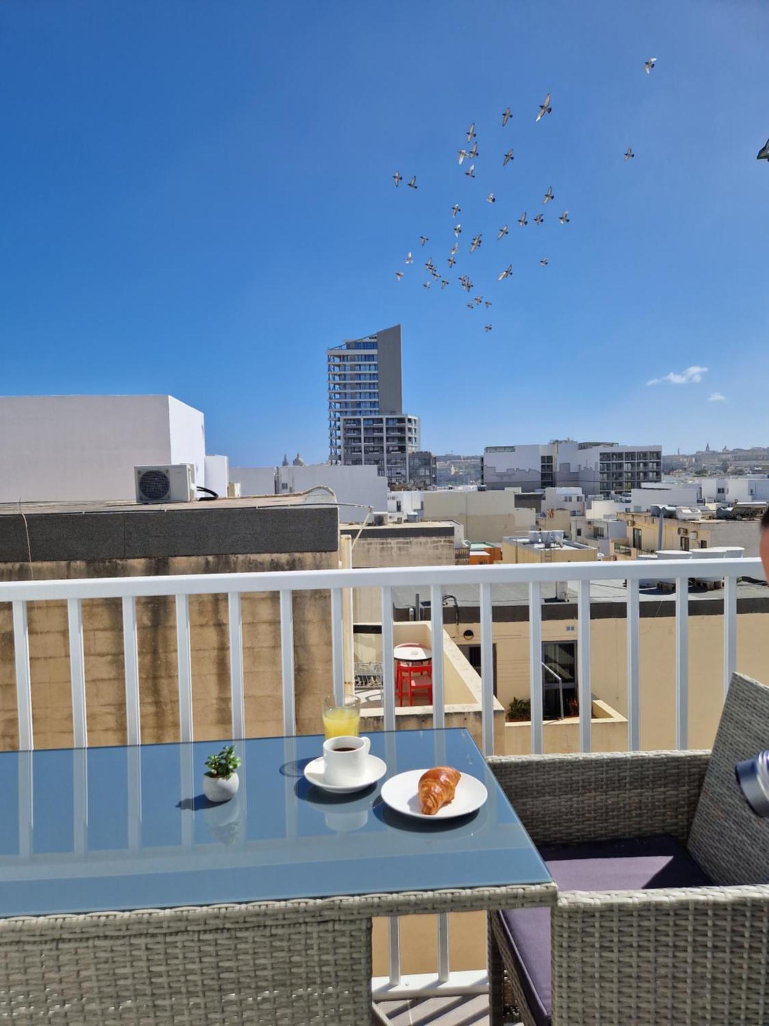 Korzo Suites Gzira Exterior photo